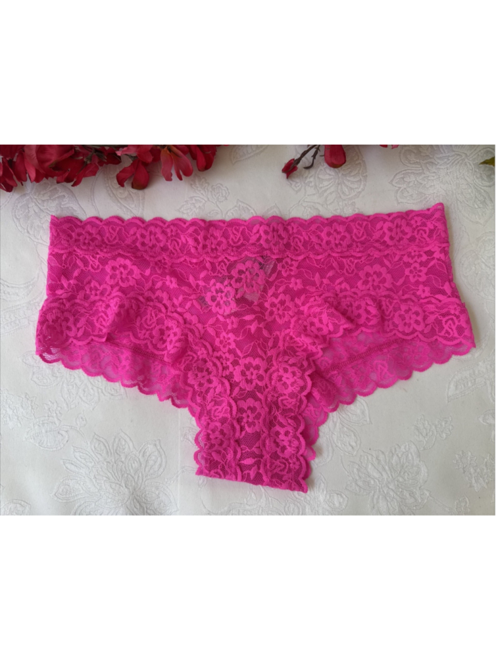 VICTORIA'S SECRET S SMALL HOT PINK LACE CHEEKY SUMMER PANTIES NWT